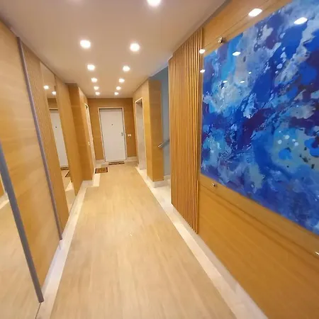 Luxury Near The Private Parking Space *